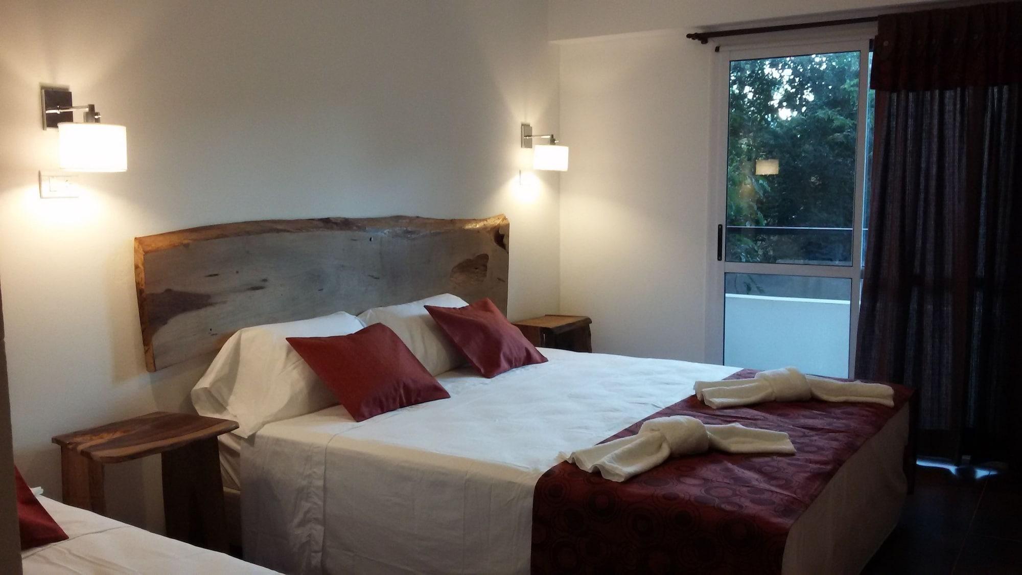Kelta Hotel Puerto Iguazu Centro Bagian luar foto